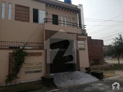 Beautiful House Near Park For Sale Beautiful House Near Park For Sale