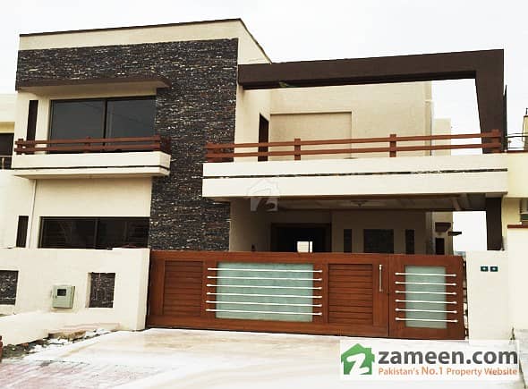 Prestigious Location 12 Marla Enamoring Bungalow Available For Urgent Sale In Bahria Town