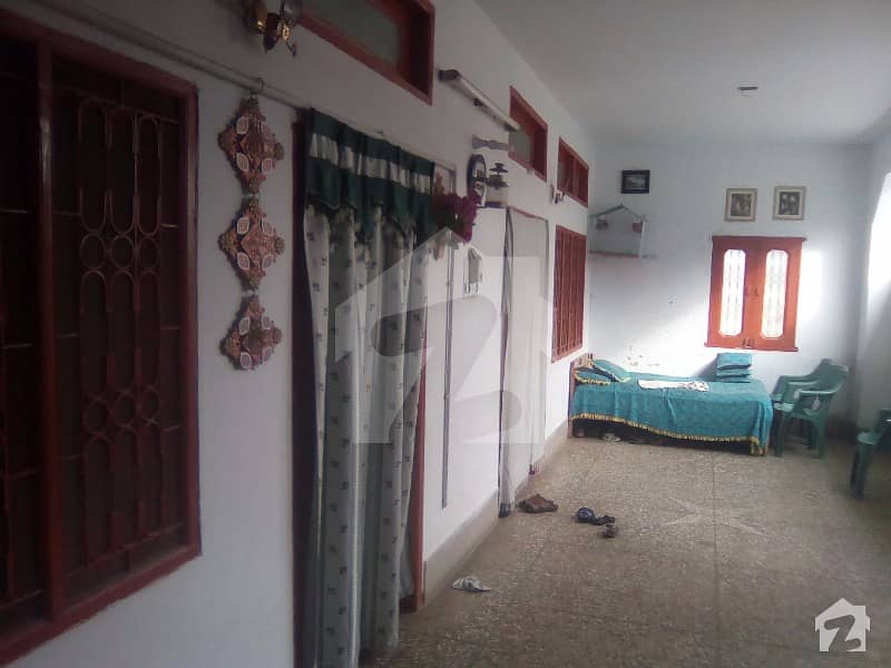 House Double Storey For Sale Near DPO Office