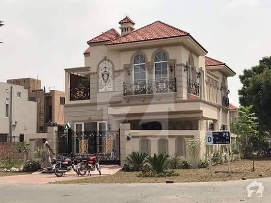 10 Marla  Bungalow  Available For  Rent   In  Dha Phase  6 D Block