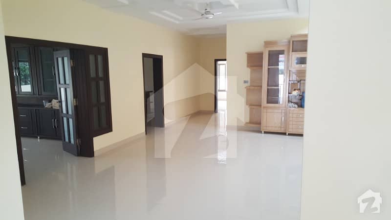 Brand New Double Unit 8 Bed House With Basement