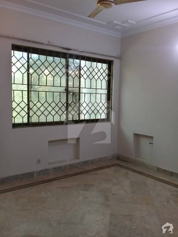 G-11/1 25x50 Ground Portion For Rent Near Markaz