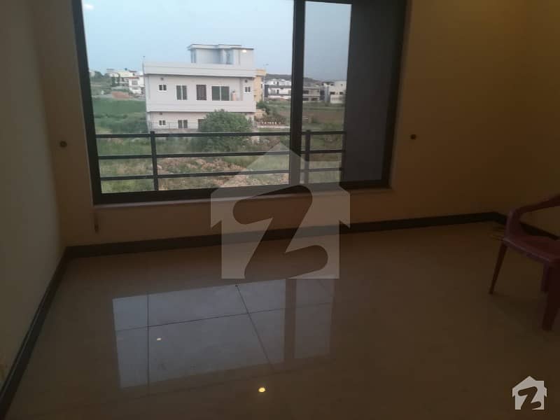 upper portion for rent in d 1 2