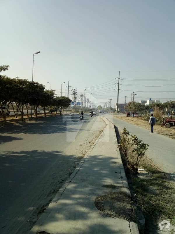 LDA Avenue Facing Park 10 Marla Residential Plot Supper Location For Sale In Lahore