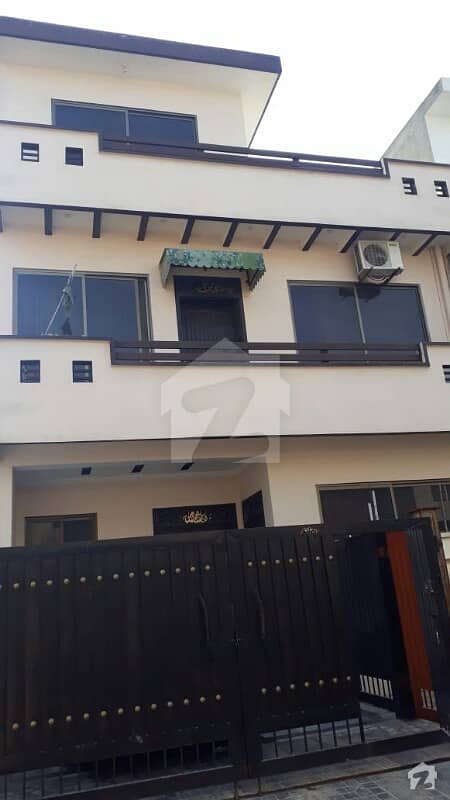 G14 House Double Story on main Ideal location Lowest price ever quality work
