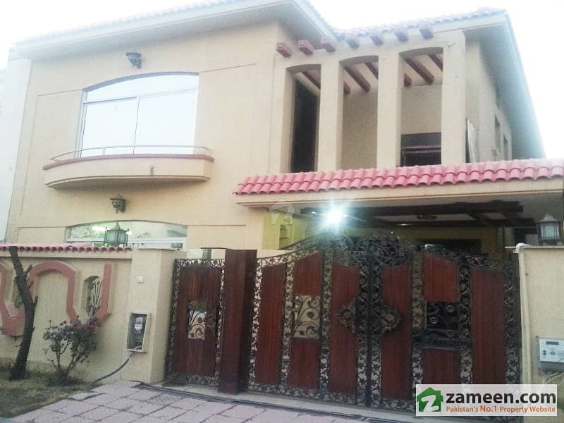 10 Marla Renovated 5 Beds Used Bungalow Available For Sale In Bahria Town
