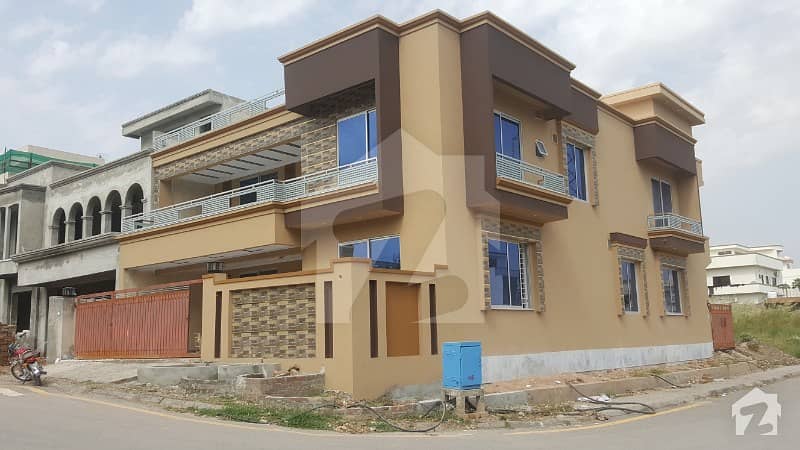 Double Storey Corner House For Sale In CBR Town Phase 1 Islamabad