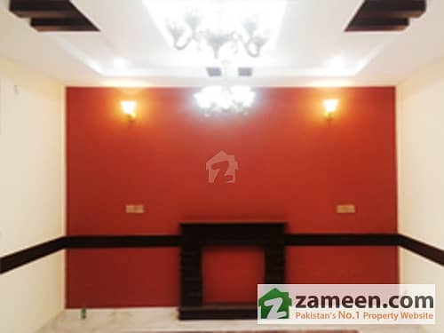 Soft Touch Glorious 4 Beds, 7 Marla Bungalow Available For Urgent Sale In Bahria Town Phase 8