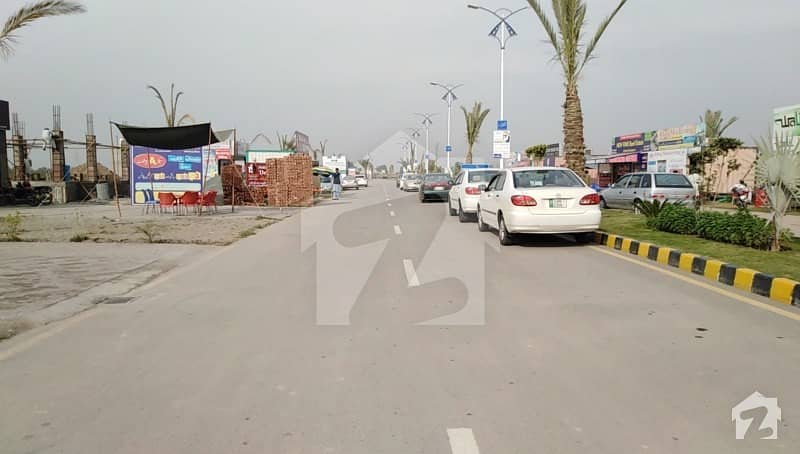 Good Location Plot For Sale Near To Mosque & Park