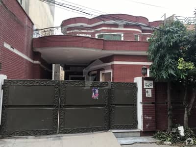 Double Storey House Available For Rent Double Storey House Available For Rent