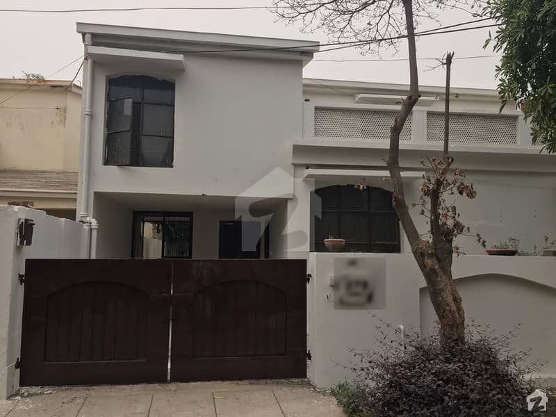 Double Storey House Available For Rent