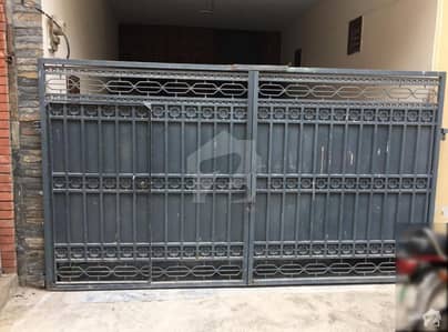 Lower Portion Available For Rent Lower Portion Available For Rent