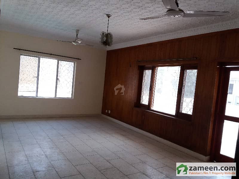 F-10/1 Prime Location Double  Story House For Rent Margalla Facing