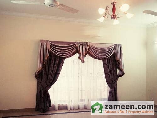 Phase 2 - With Basement 8 Beds Luxury Renovated Gifted 10 Marla House For Sale In Bahria Town