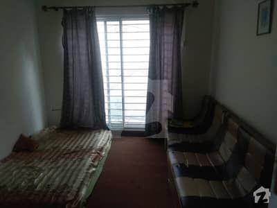 Furnished Room For Job Holders Only For Rent