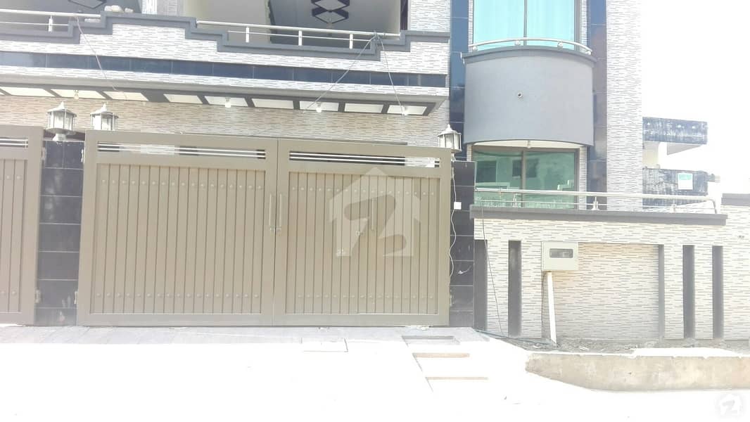 2. 5 Storey House For Sale In Wakeel Colony Near Airport Housing Society