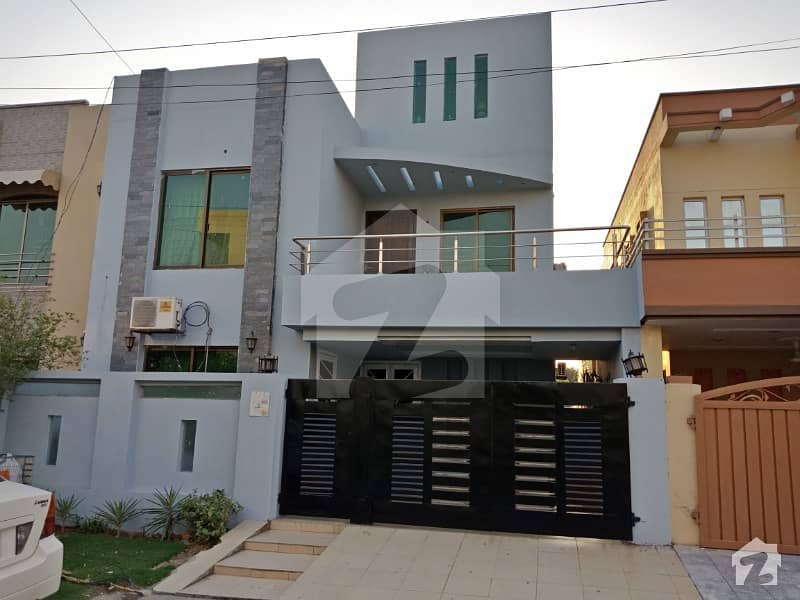 8 Marla Lower Portion For Rent In Well Condition For Rent In Bahria Town Lahore