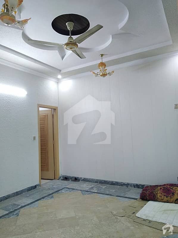Room Available For Rent In Gulraiz Only For Females Or Working Women