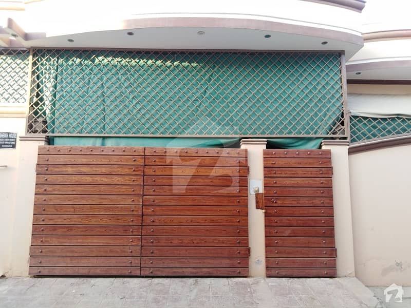 10 Marla Single Storey House For Sale