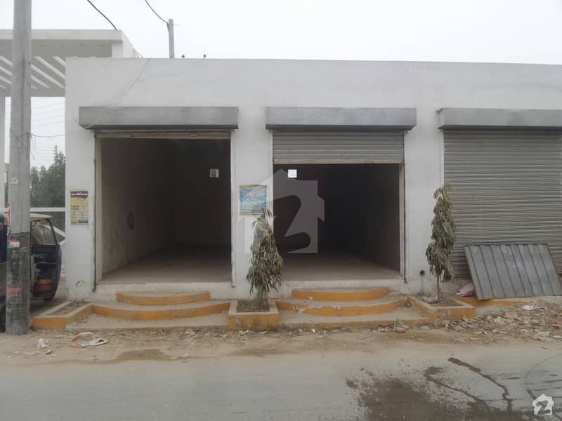 Single Storey Beautiful Commercial Building For Sale At Oasis Village, Okara