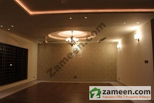 Phase 4 - Gorgeous 5 Bedrooms - 1 Kanal Double Unit House For Sale In Bahria Town