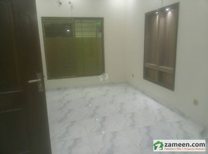 15 Marla 3 Bed Portion Marble Flooring       For Rent