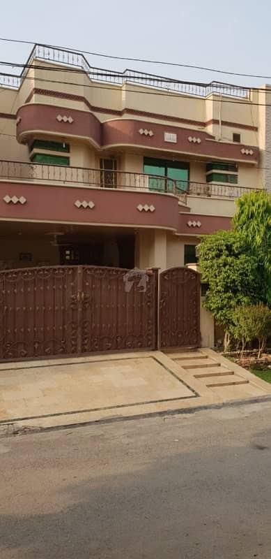 12 Marla House Near Park Gated Area Hot Location Owner Build Solid Construction Investment Opportunity