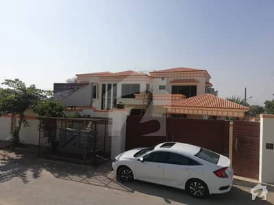 37 Marla Luxury House For Sale 37 Marla Luxury House For Sale