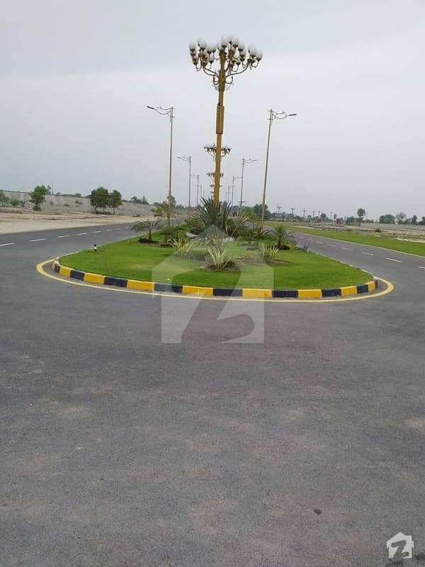 3 Marla Commercial Plot In Hiran Minar City Sheikhupura