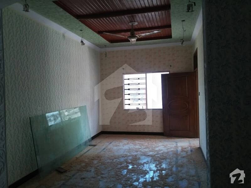 شلے ویلی راولپنڈی میں 5 کمروں کا 6 مرلہ مکان 89. 5 لاکھ میں برائے فروخت۔