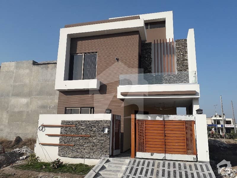 5 Marla Double Story Fully Furnished House For Sale  Facing Park