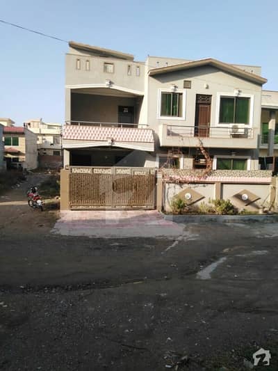 7 Marla Prime Location House Is Available For Sale 7 Marla Prime Location House Is Available For Sale