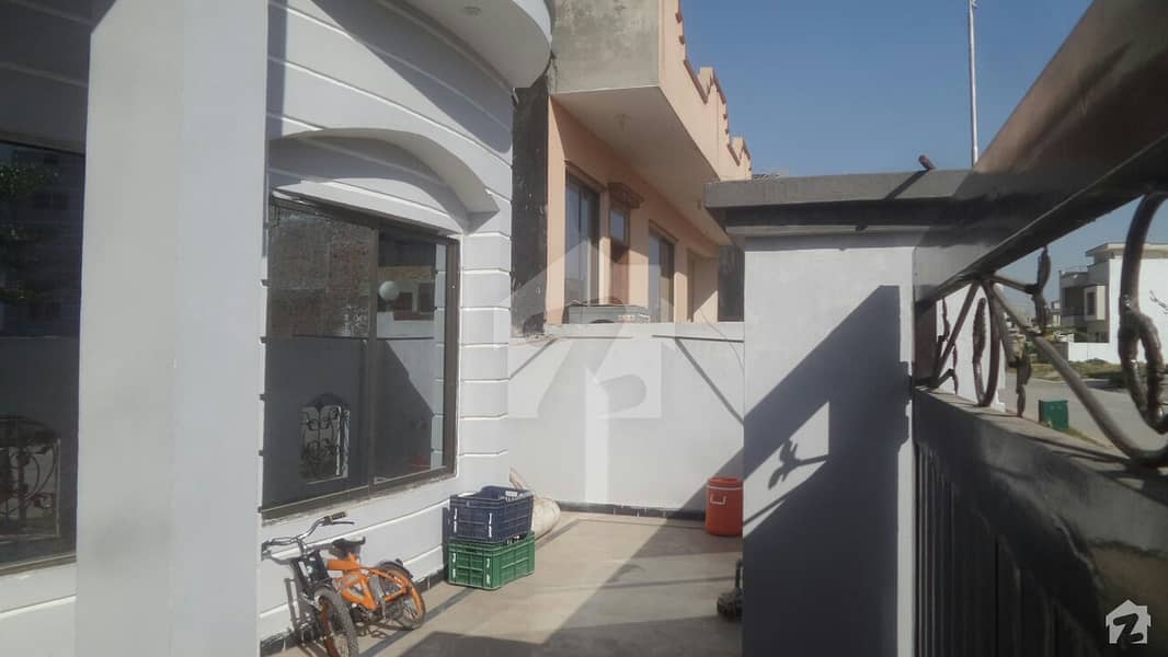 Tele Garden F-17 Double Storey House Available For Rent