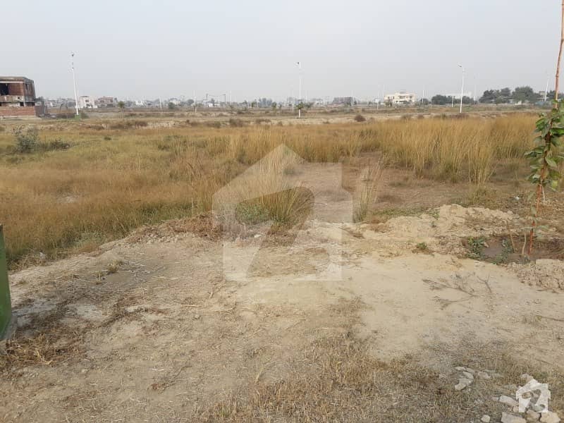 6 Marla plot near haji park wazirabad