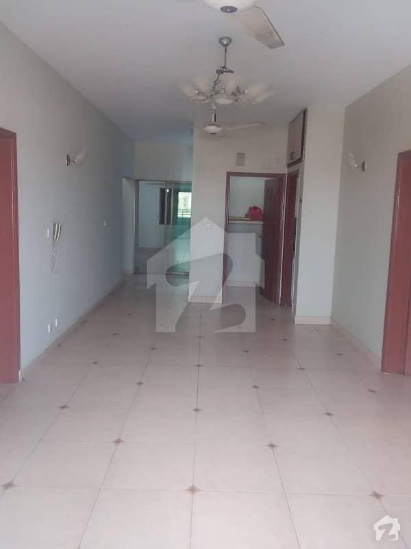 Flat For Rent 3 Bedrooms With All Modern Facilities