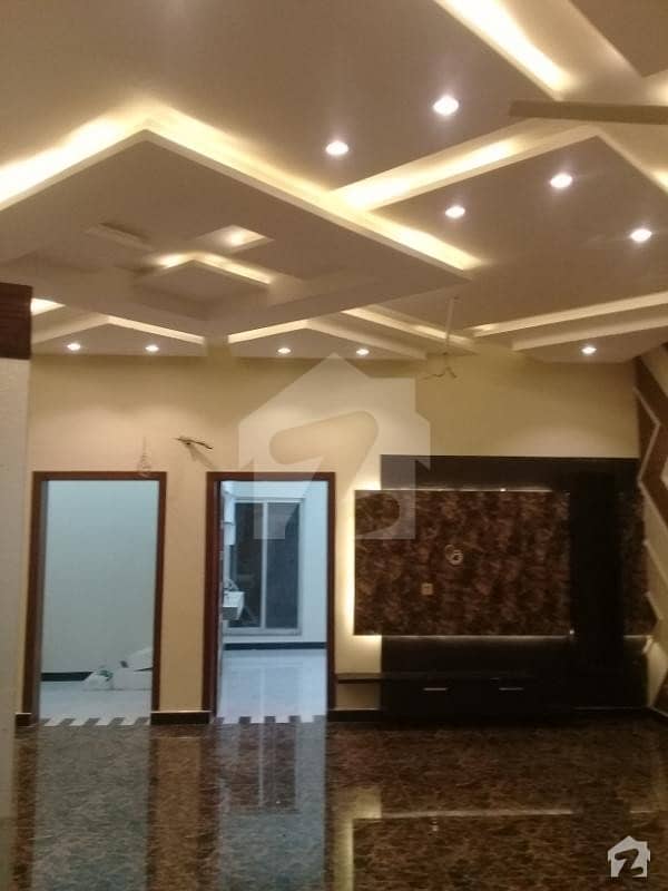 10 marla house upper portion available for rent in pak arab housing society