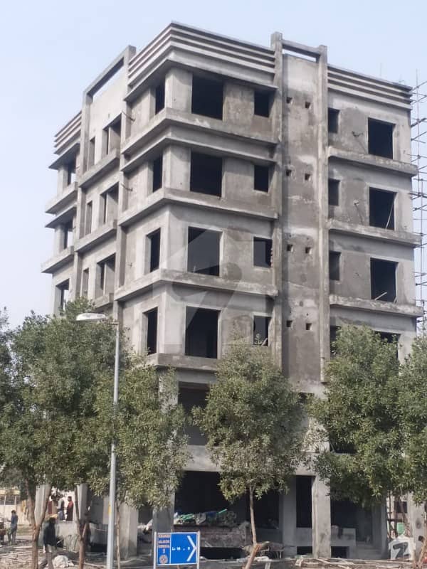 Facing Eiffel Office Available For Sale On Easy Instalment In Bahria Town Lahore