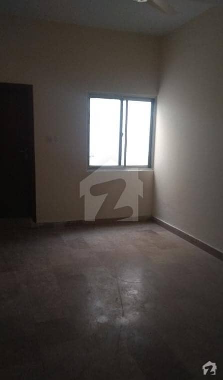 clean 1 bedroom flat for bachelour or commercial purpose