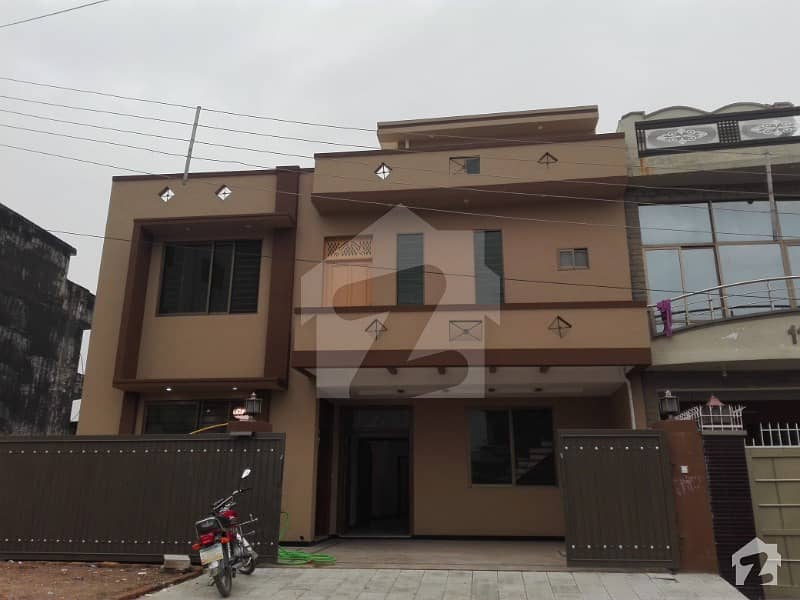 House Is Available For Sale In Pakistan Town Islamabad