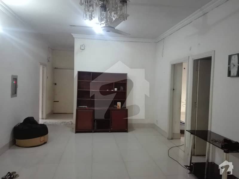upper portion of flat for residence Or Office For Rent full furnished