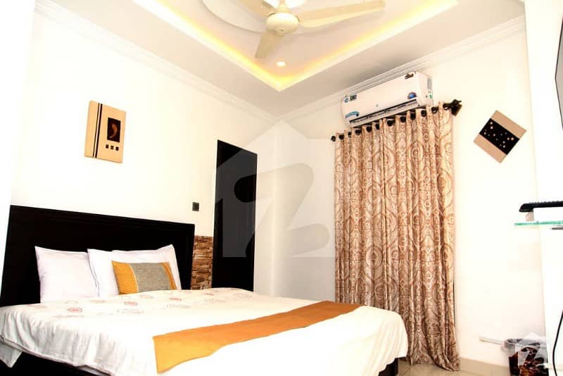 Beautiful Studio Flat  Fully Furnished Service Apartment Available For Rent Daily Basis In Bahria Town