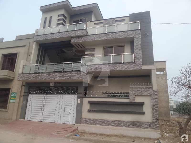 Double Storey House For Rent