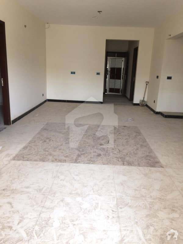 4 Bedrooms Brand New Apartment For Sale