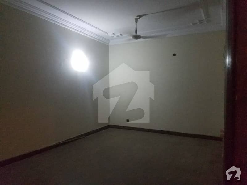 200 SQ YD NEW GROUND FLOOR PORTION 3 BED DD WEST OPEN NEAR TIPU SULTAN ROAD