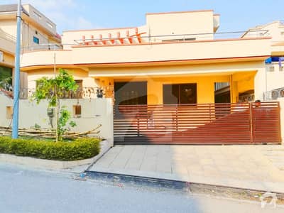 1 Kanal House Is Available For Rent 1 Kanal House Is Available For Rent