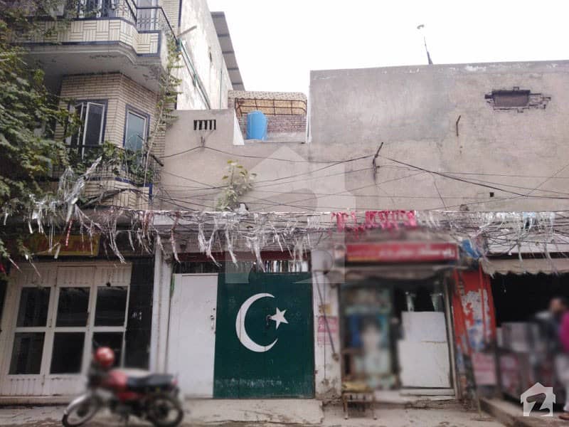 Corner Commercial Old House Is Available For Sale Main Abu Bakar Road