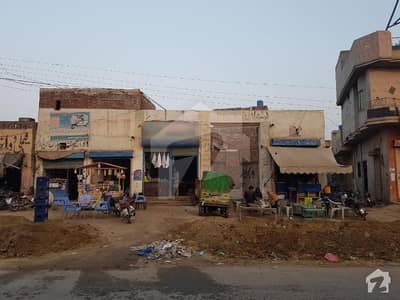 Commercial Corner Plot With 4 Shops At Front