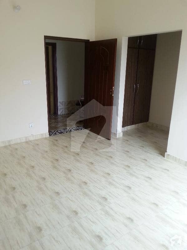 One Bed Room In 1 Kanal House For Rent - Near Ucp And Emporium Mall