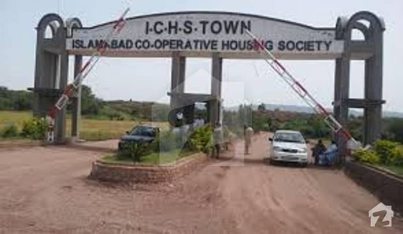 Size 30x30 Commercial Plot for sale in ICHS Block A
