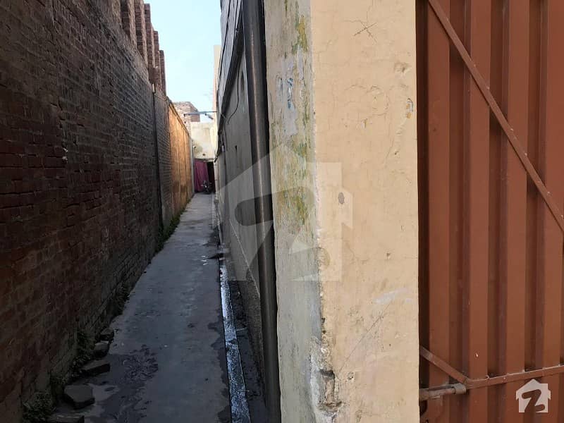 3 Houses In One Street In A Single Line For Sale In Mohalla Qadeem Haripur